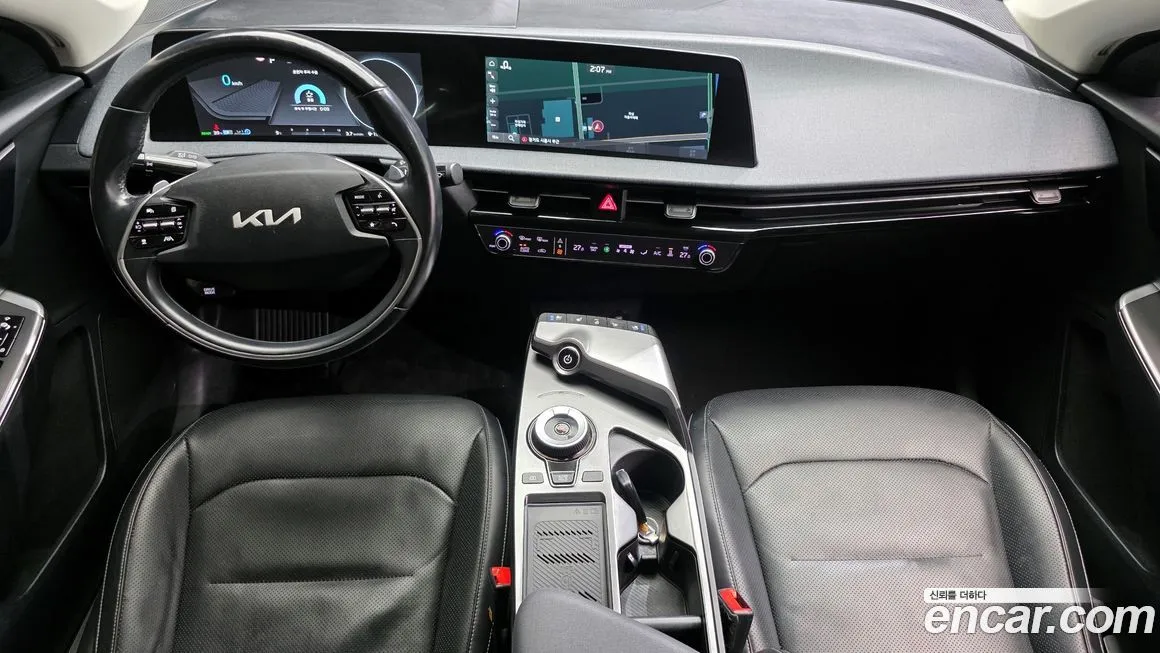 Kia EV6 — фото 7
