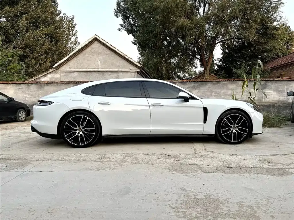 Porsche Panamera — фото 2