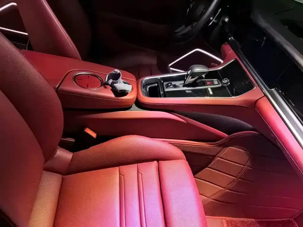 Porsche Panamera — фото 4
