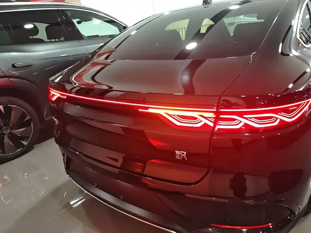 BYD Han 2025 из CN, фото 6