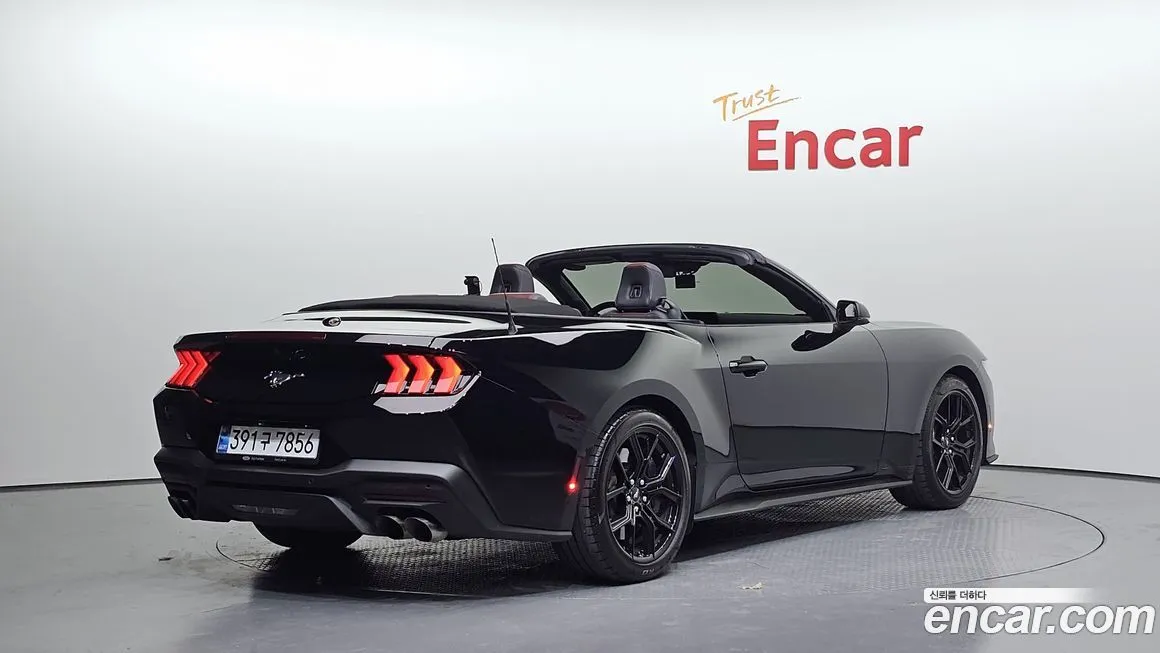 Ford Mustang 2024 из KR, фото 2