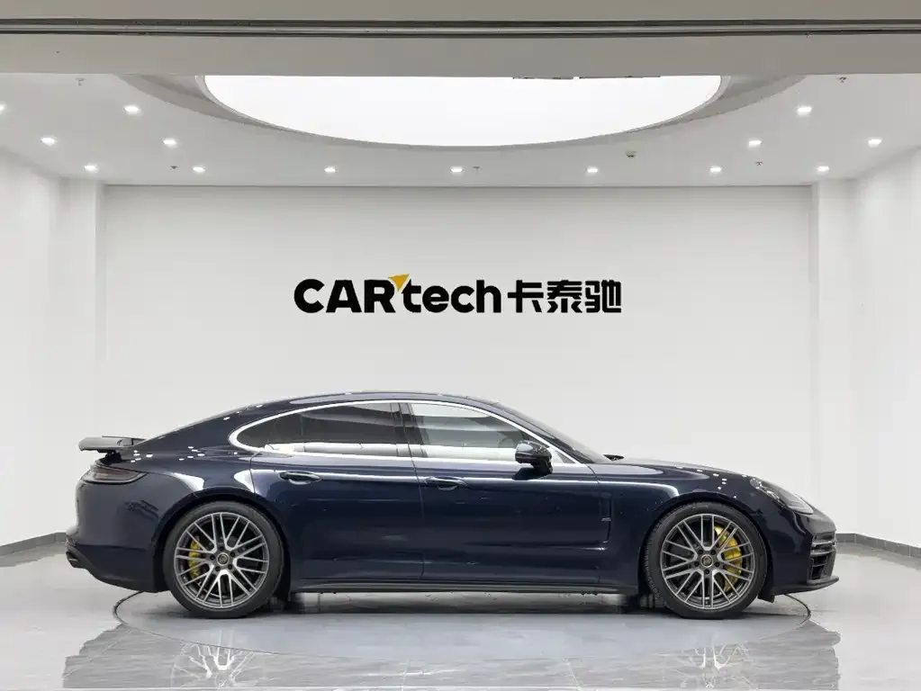 Porsche Panamera — фото 4