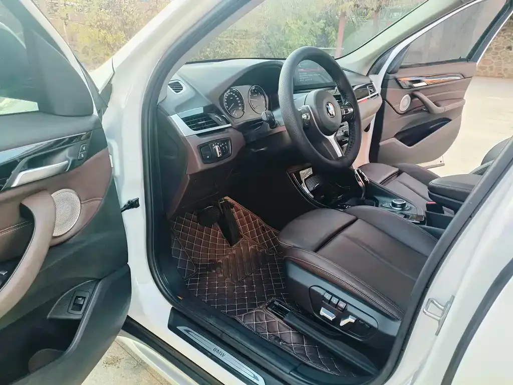 BMW X1 2022 из CN, фото 8