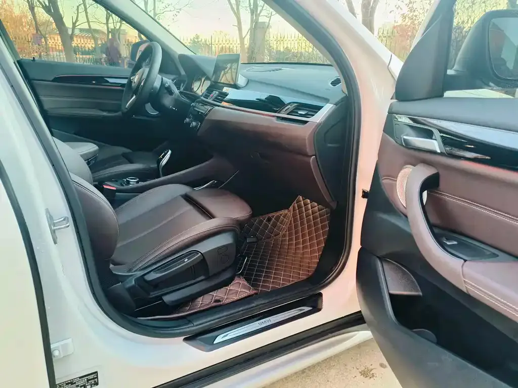 BMW X1 2022 из CN, фото 9