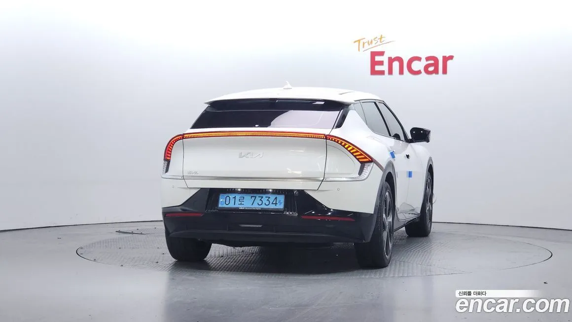 Kia EV6 — фото 4