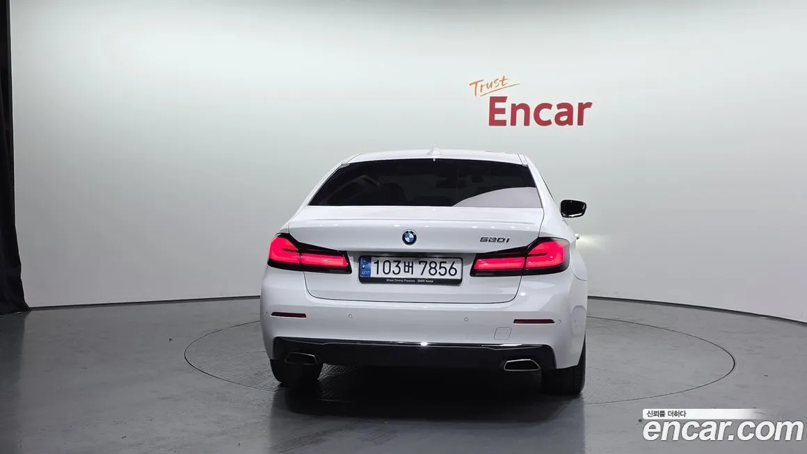 BMW 5-Series 2022 из KR, фото 4
