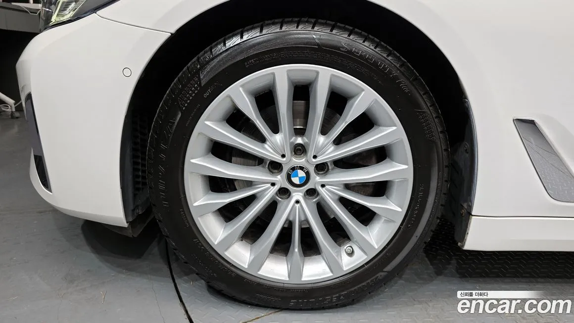 BMW 5-Series 2022 из KR, фото 5