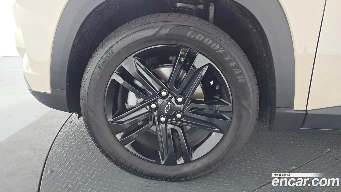 Chevrolet (GM Daewoo) Trax 2026 из KR, фото 5