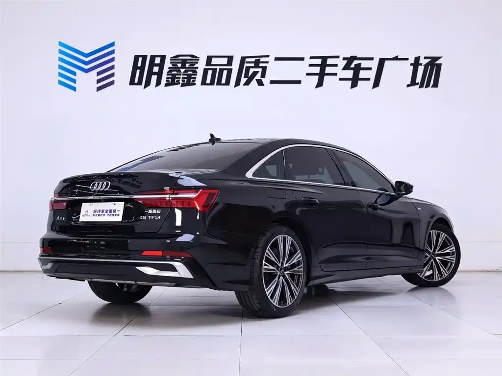 Audi A6L 2024 из CN, фото 7