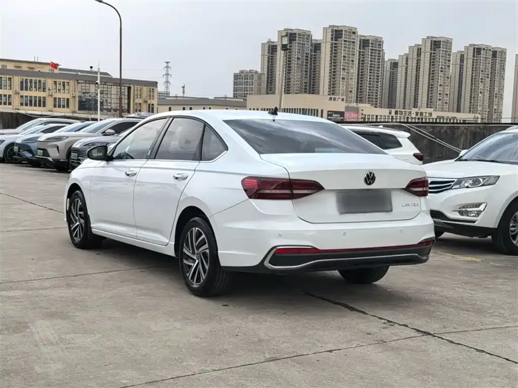 Volkswagen Lavida 2023 из CN, фото 5