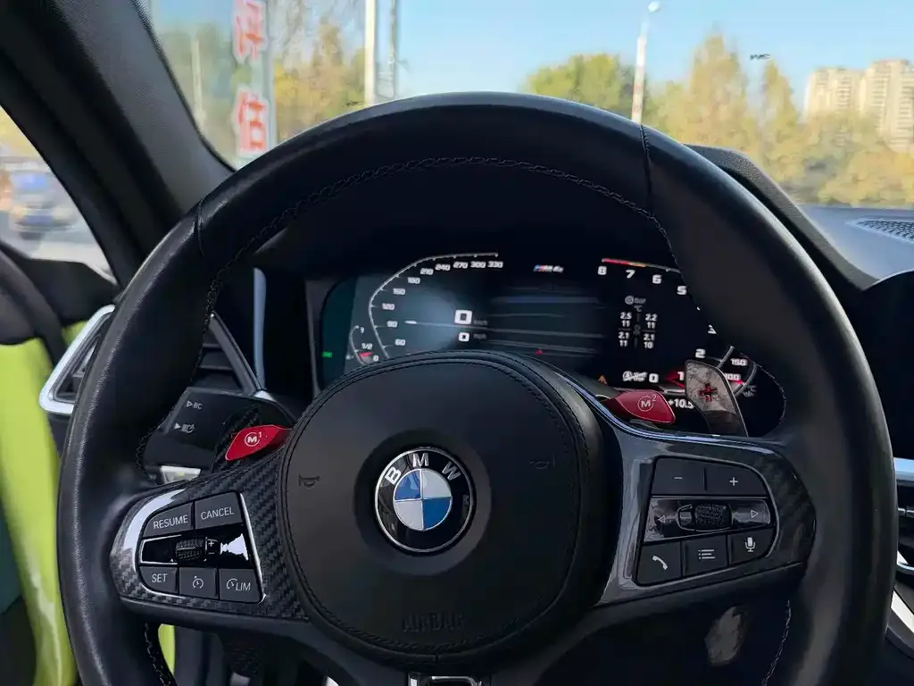 BMW M4 — фото 9