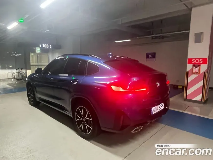 BMW X4 — фото 4