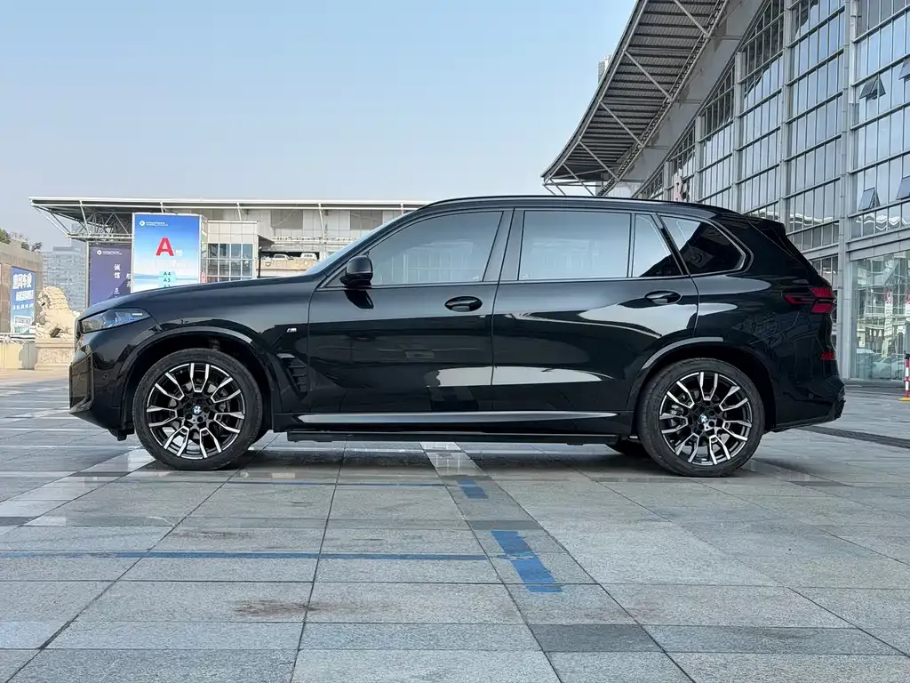 BMW X5 2025 из CN, фото 8