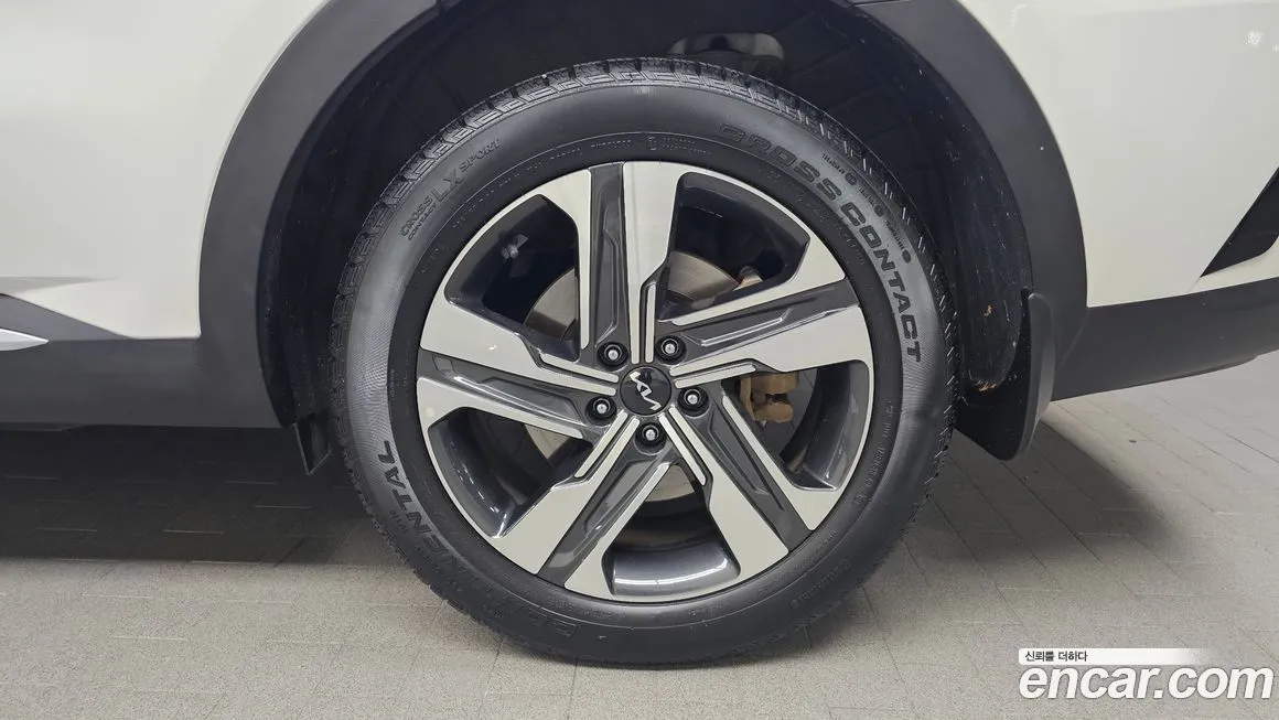 Kia Sorento — фото 5