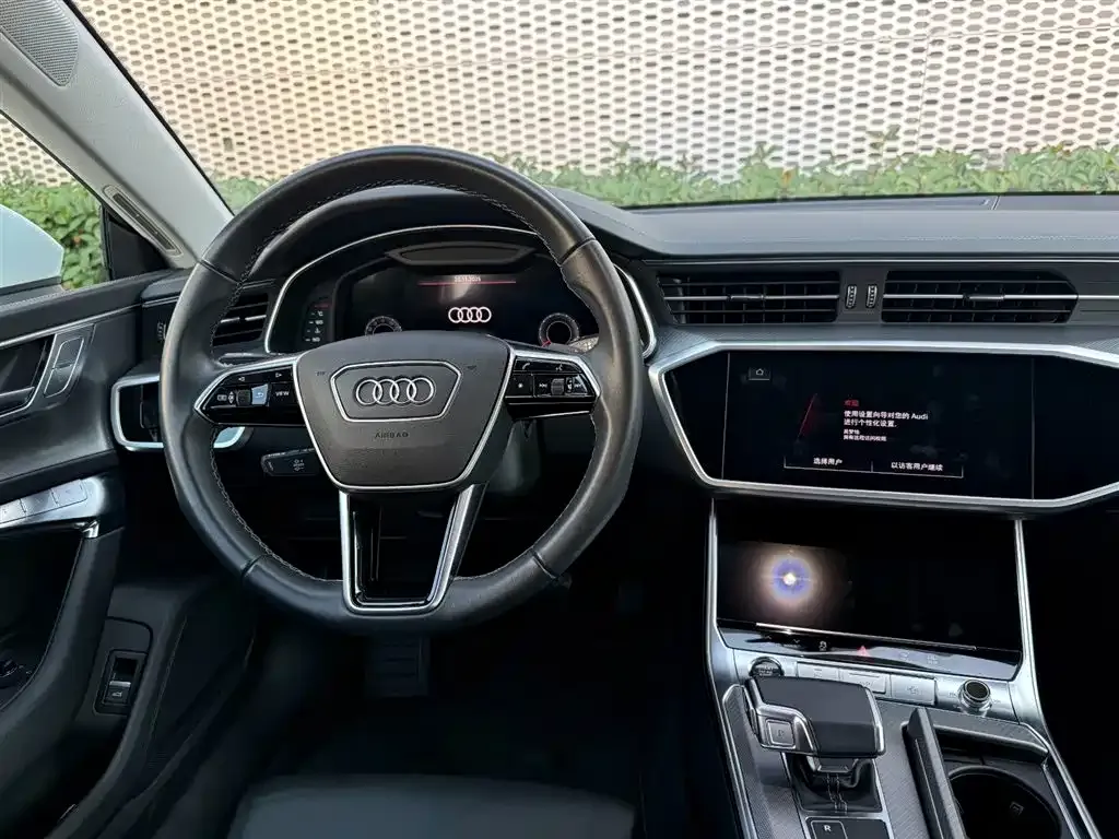 Audi A7 2024 из CN, фото 7
