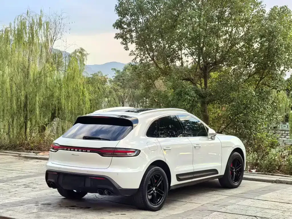 Porsche Macan — фото 4