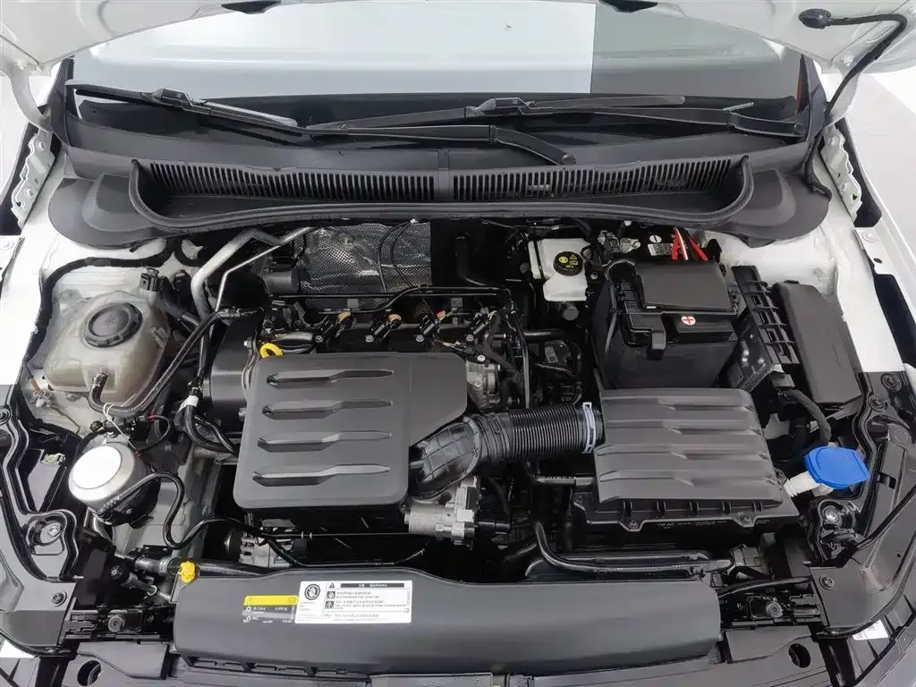 Volkswagen Polo 2023 из CN, фото 6