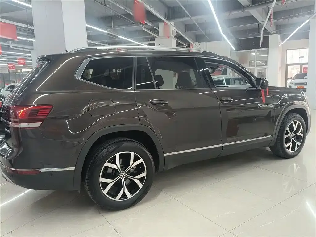 Volkswagen Teramont 2021 из CN, фото 4