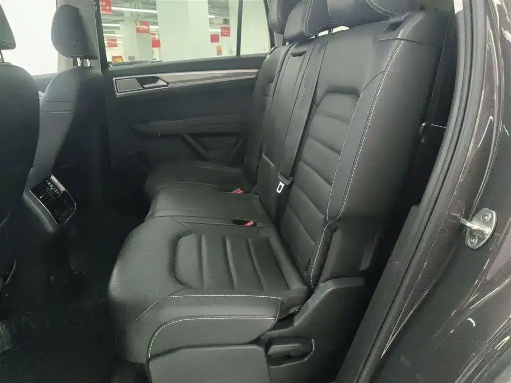 Volkswagen Teramont 2021 из CN, фото 8