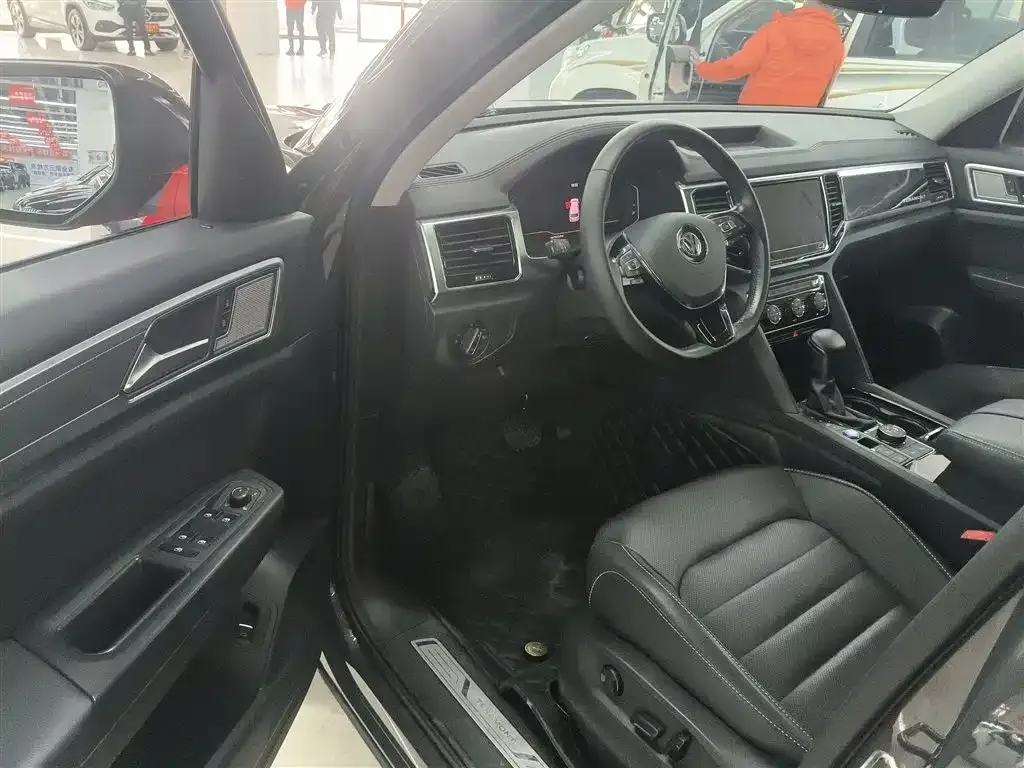 Volkswagen Teramont 2021 из CN, фото 9