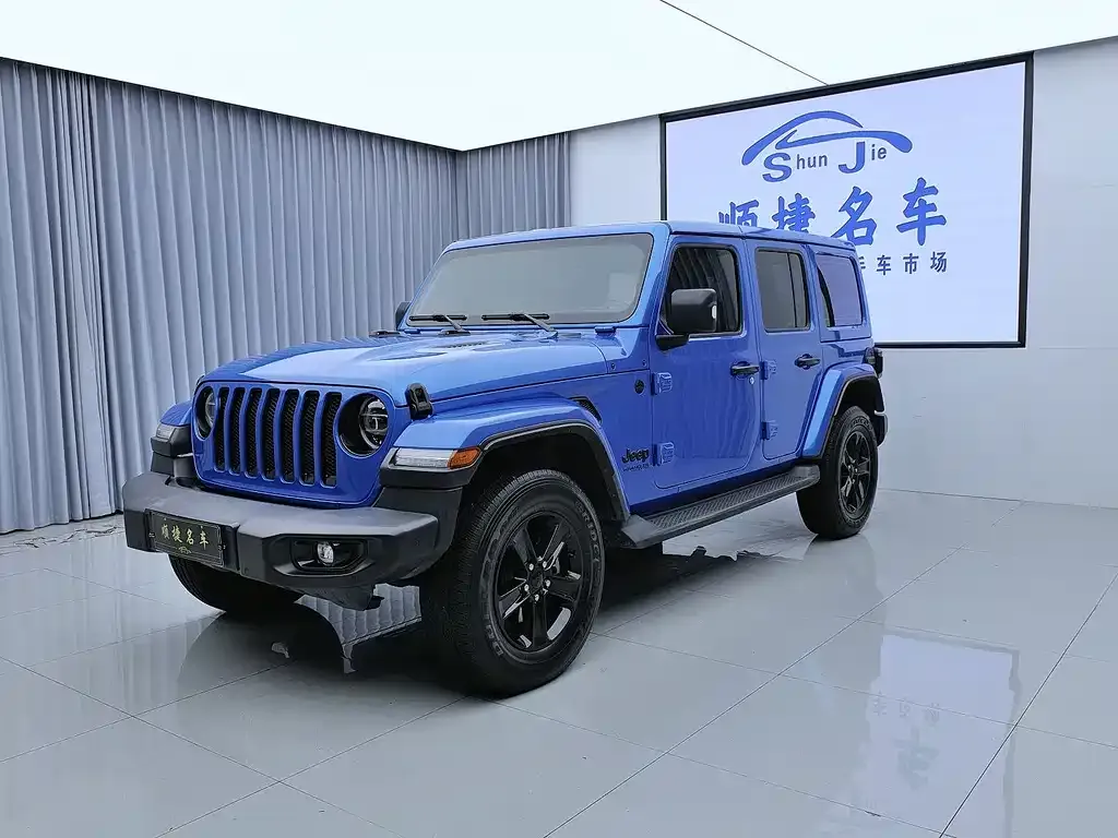 Jeep Wrangler 2023 из CN, фото 2