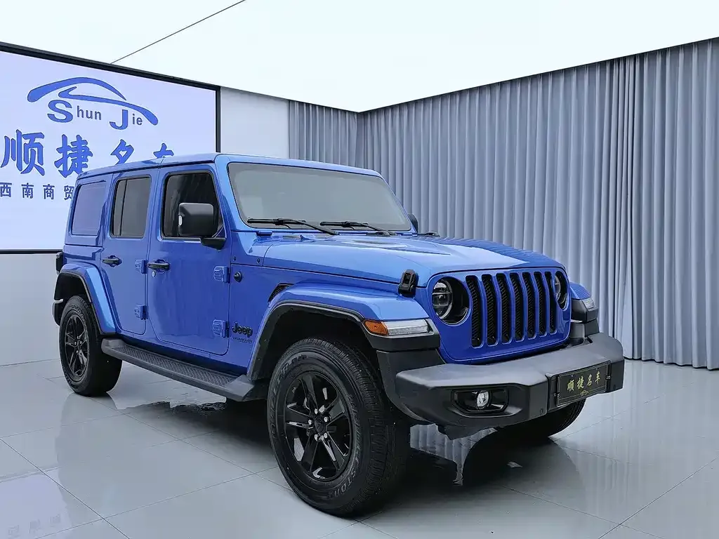 Jeep Wrangler 2023 из CN, фото 6
