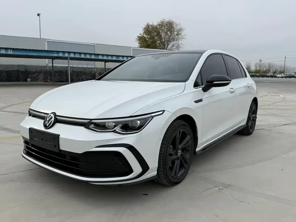 Volkswagen Golf 2022 из CN, фото 1