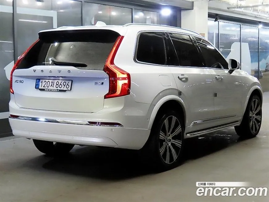 Volvo XC90 — фото 4