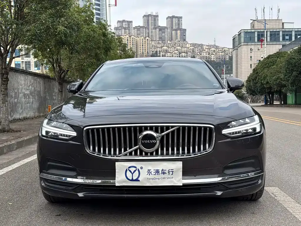 Volvo S90 2023 из CN, фото 2