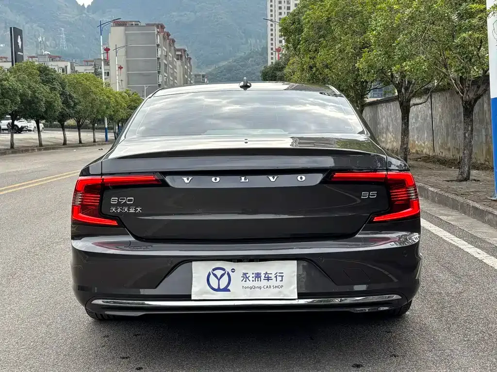Volvo S90 2023 из CN, фото 8