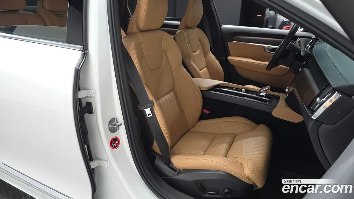 Volvo S90 — фото 10