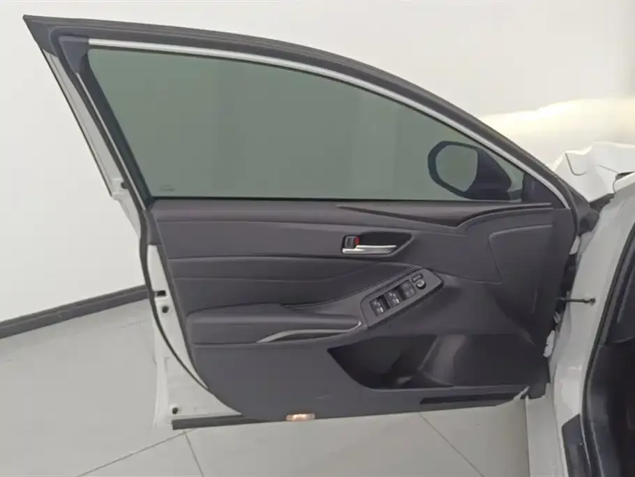 Toyota Avalon 2023 из CN, фото 7