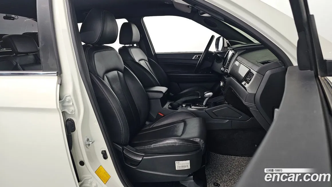 KG Mobility (Ssangyong) Rexton — фото 10