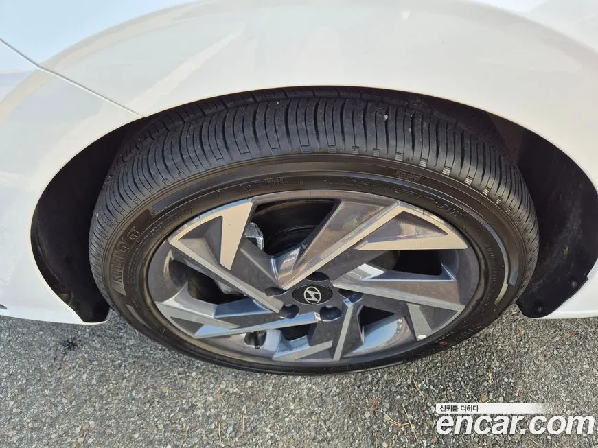 Hyundai AVANTE — фото 6