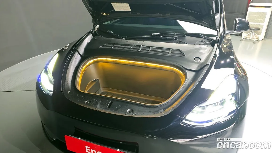 Tesla Model Y 2024 из KR, фото 6