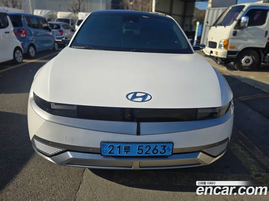 Hyundai Ioniq5 — фото 1