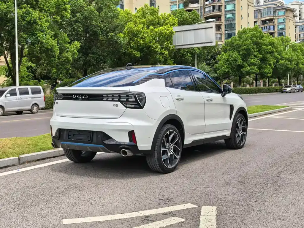 Lynk & Co 05 2021 из CN, фото 7