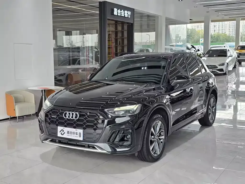 Audi Q5L 2024 из CN, фото 1