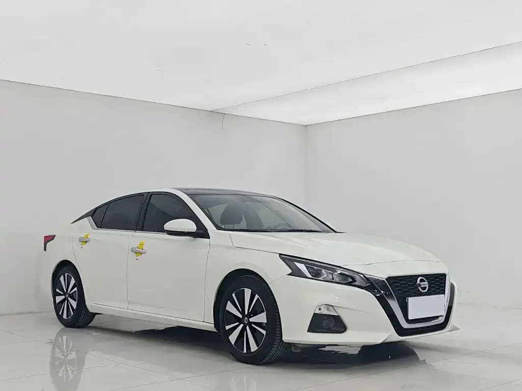Nissan Teana — фото 3