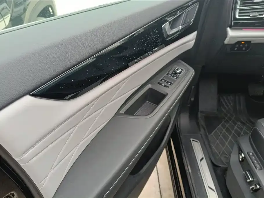 Volkswagen Teramont 2024 из CN, фото 7