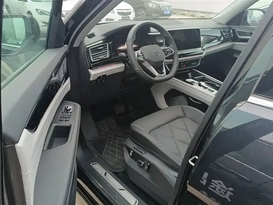 Volkswagen Teramont 2024 из CN, фото 9