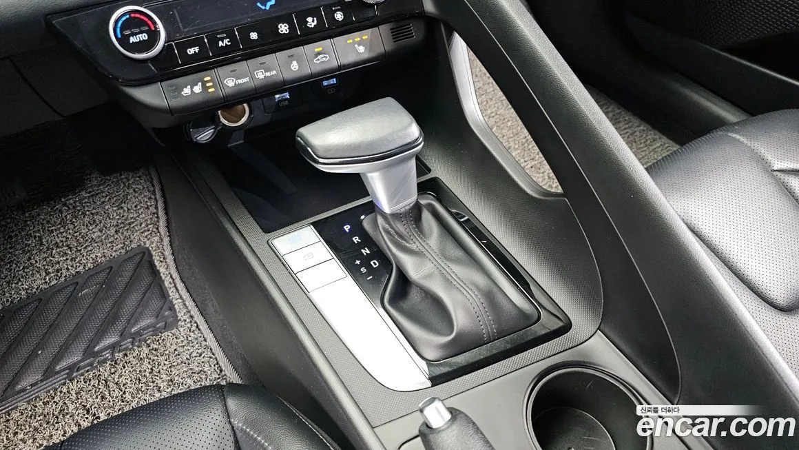 Hyundai AVANTE — фото 9