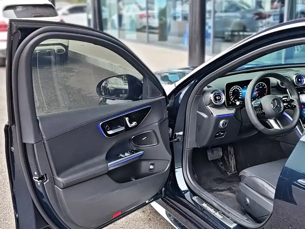 Mercedes-Benz C-Class 2024 из CN, фото 10