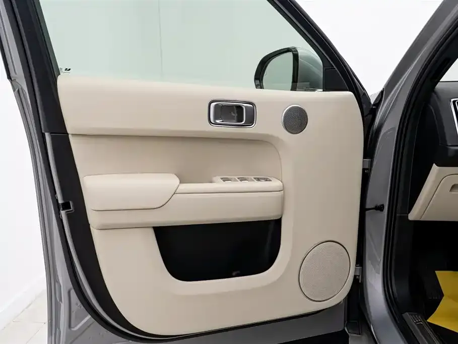 Li Auto L8 2023 из CN, фото 5