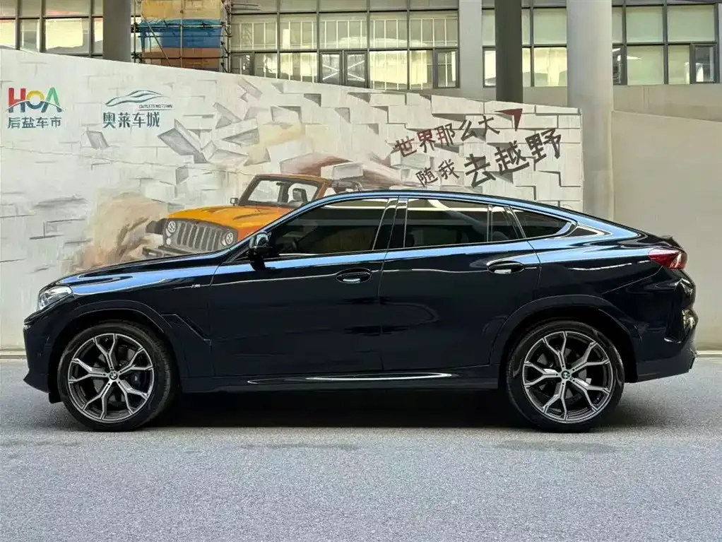 BMW X6 2023 из CN, фото 3
