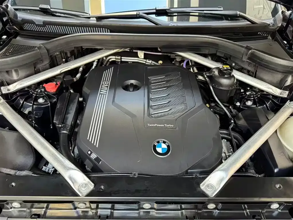 BMW X6 2023 из CN, фото 7