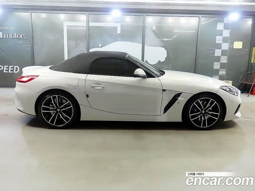 BMW Z4 2024 из KR, фото 3