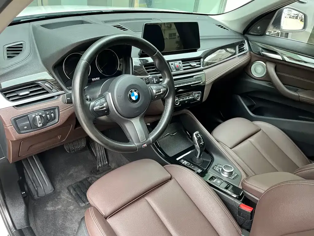 BMW X1 2021 из CN, фото 7