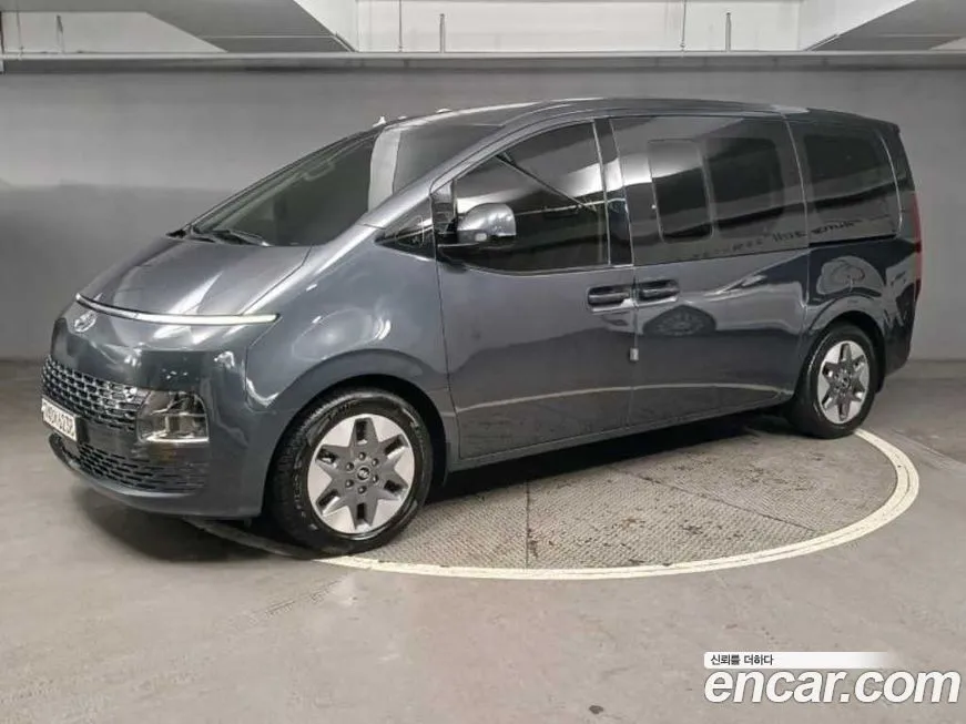 Hyundai Staria — фото 3