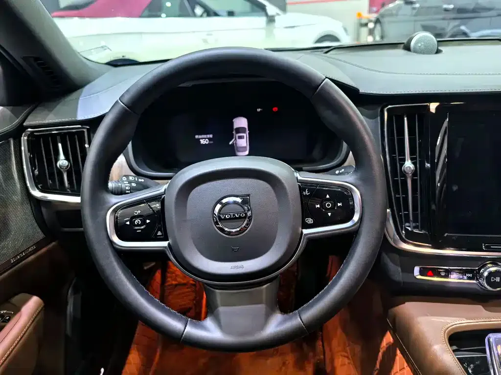 Volvo S90 2023 из CN, фото 7